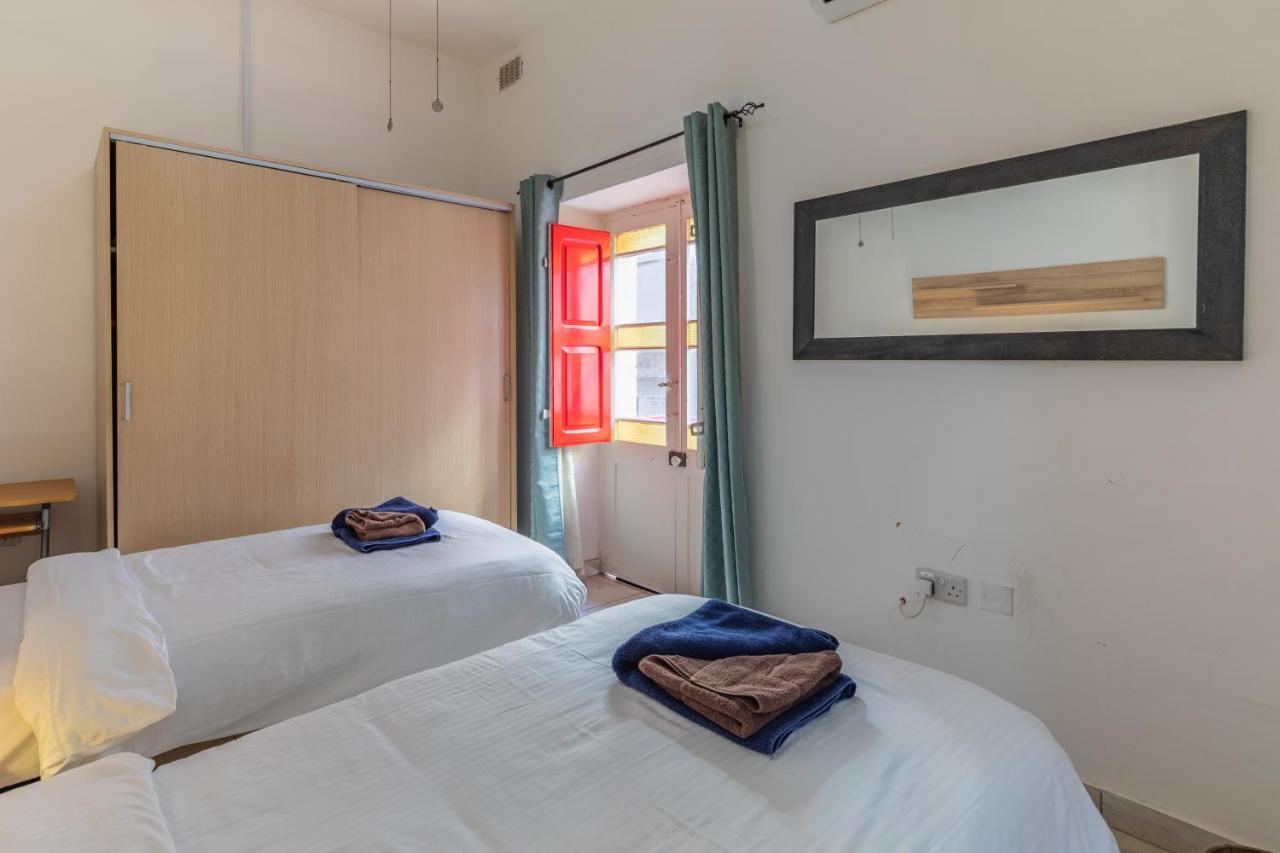 Bormla - Comfortable Two Bedroom Apartment Cospicua Zewnętrze zdjęcie