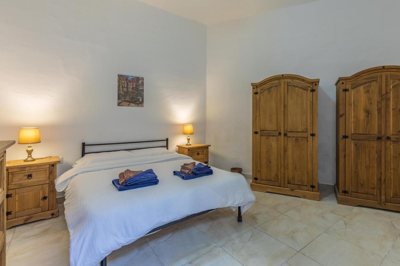 Bormla - Comfortable Two Bedroom Apartment Cospicua Zewnętrze zdjęcie